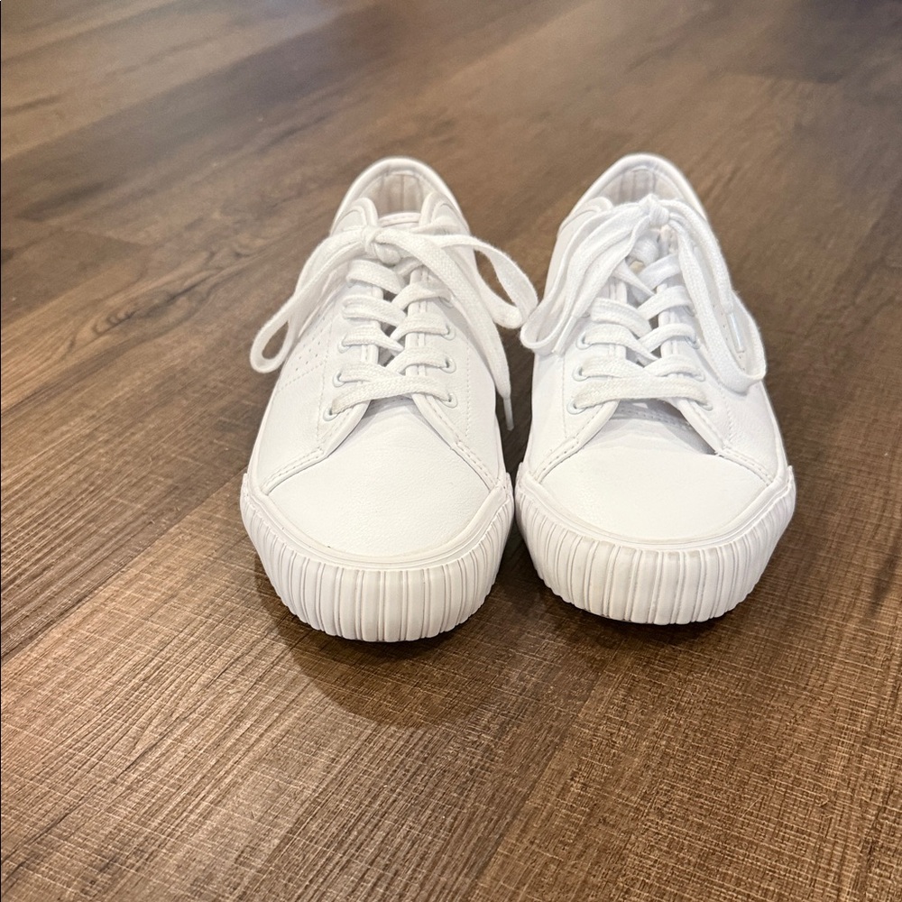 Rachel Zoe Classic White Sneakers - Picture 5 of 12